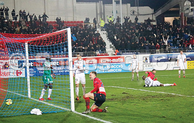 Ligue 1 : Le GFCA concède le nul face à Reims