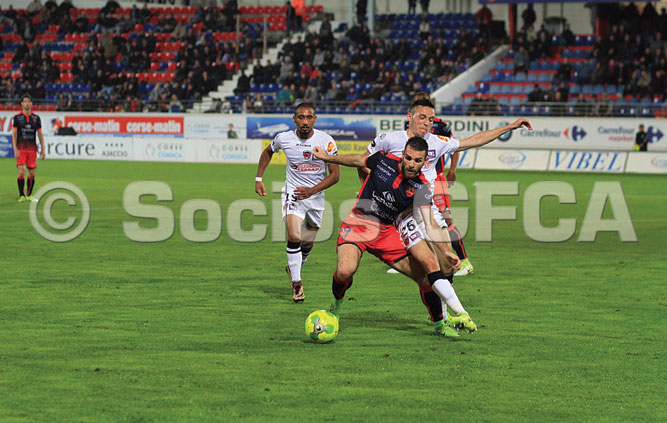 Ligue 2 : Le GFCA concède le nul face au CF63
