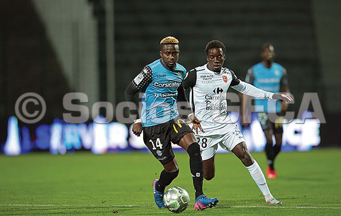 Ligue 2 : Le GFCA s'impose face à Tours