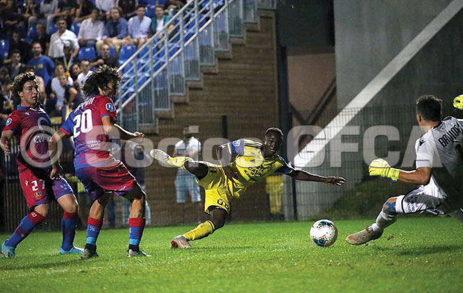 National : Le GFCA sombre face au Pau FC